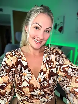 NastyMilf_ 웹캠 쇼