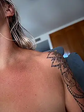 NastyMilf_: вебкам-шоу