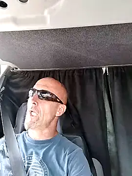 Webkamerová show Edgingheaven69