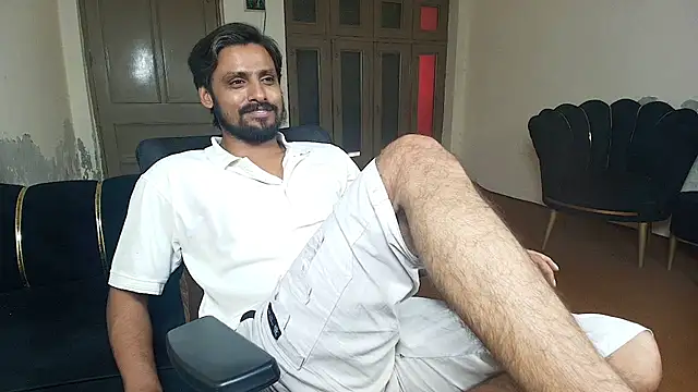 Shazkaif 网络视讯表演