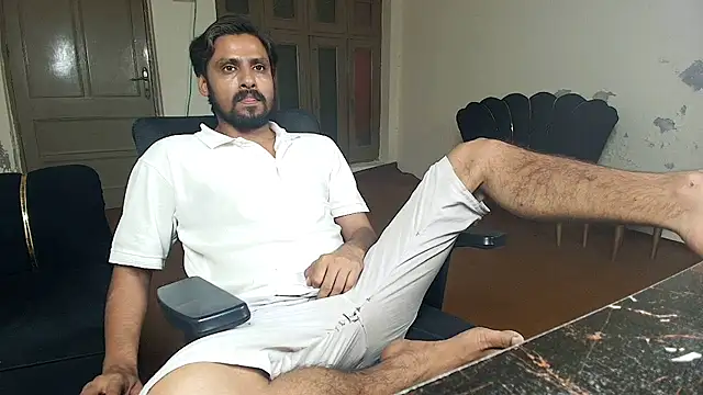Shazkaif 在線直播表演