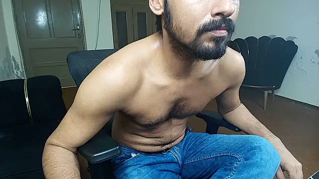 Shazkaif 网络视讯表演