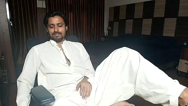 Shazkaif Webcam show