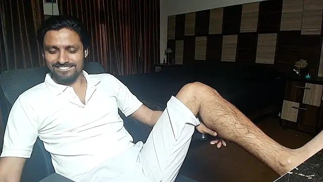 Shazkaif Show Webcam