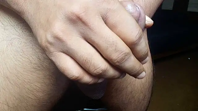 Shazkaif Pertunjukan Webcam
