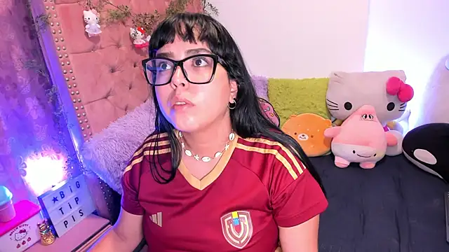 LillyCandy's Live XXX Chat