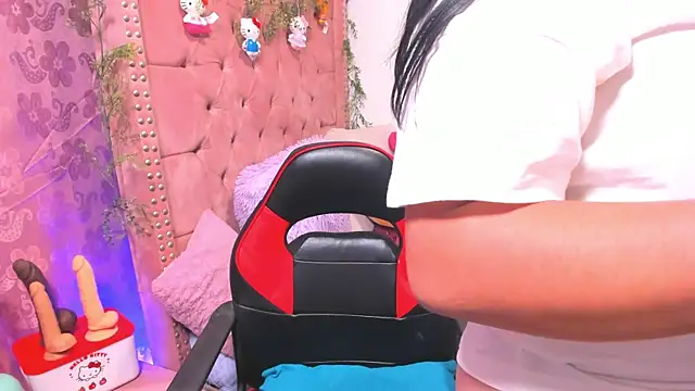 LillyCandy Chat XXX live