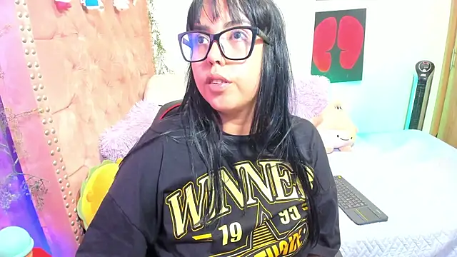 Show modela LillyCandy na web-kameri