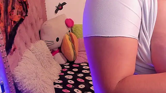 LillyCandy Chat XXX live