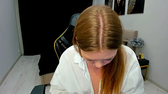 Chat XXX ao vivo de Strawberrye
