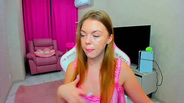 Strawberrye's Live XXX Chat