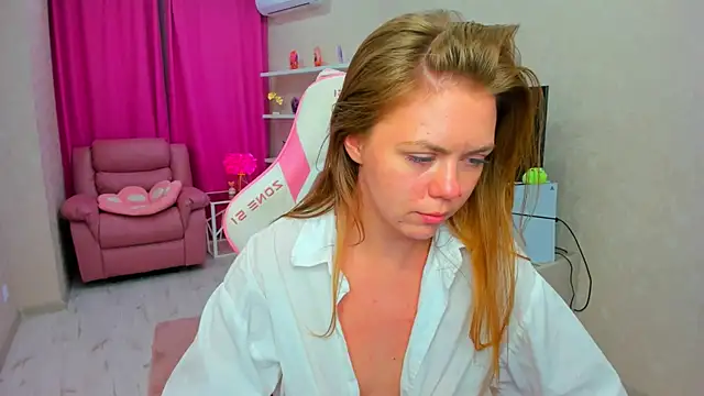 Živý XXX chat Strawberrye