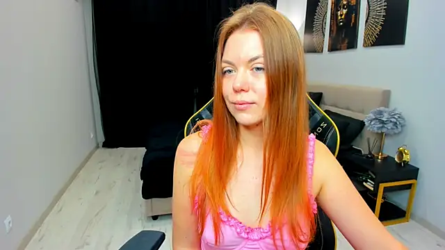 Strawberrye's Live XXX Chat