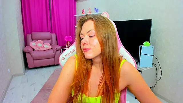 Strawberrye Chat XXX live