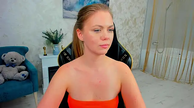 Chat +18 de Strawberrye ao vivo