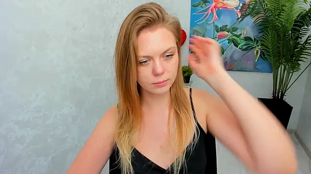 Strawberrye Chat XXX live