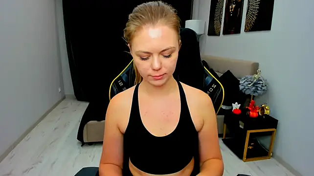 Chat XXX en directo de Strawberrye