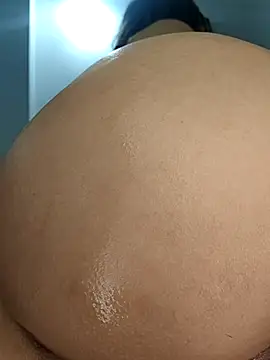 Chat +18 de estrella_tasty ao vivo