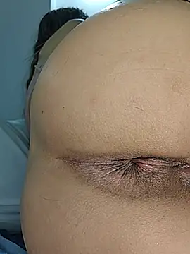 estrella_tasty 现场XXX聊天