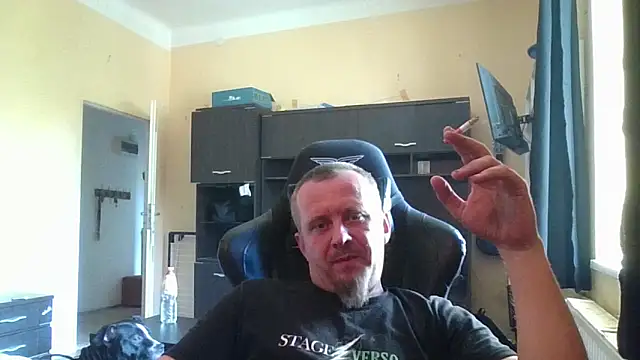 MrWhitePL Webcam show