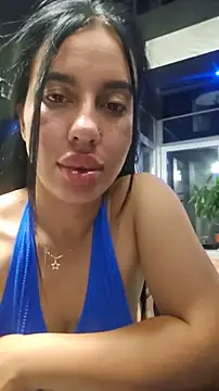 im-your-lovee Webcam show