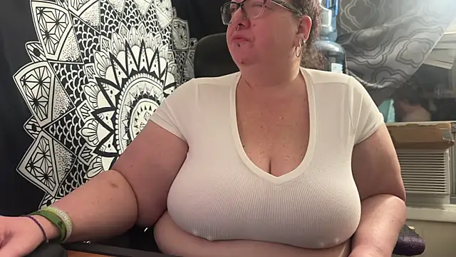 Živá chatovací místnost Miss_Phat_Booty