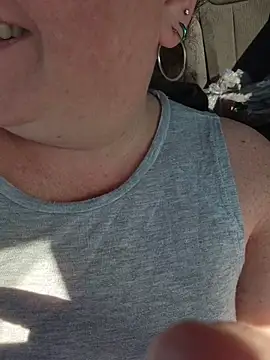 Miss_Phat_Booty élő XXX-chatje