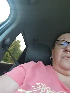 Miss_Phat_Booty Show in webcam