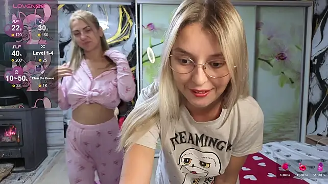 luxurydoll21n Live XXX chat