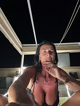 clarastrip – webcam-show