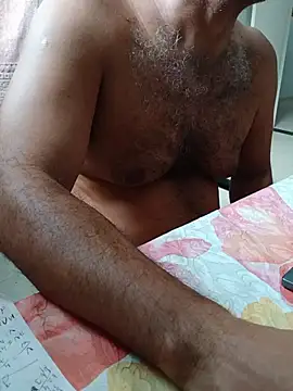 Show de morenodiscret35 na webcam