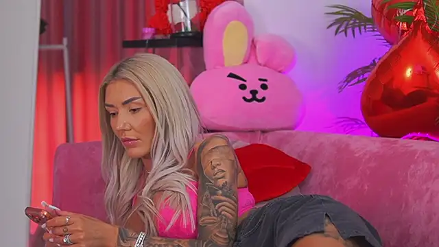 fallingangel's Live XXX Chat
