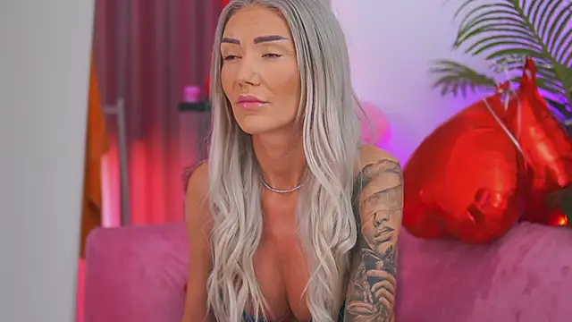fallingangel Chat XXX in diretta