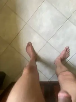 TonyR84's Webcam Show