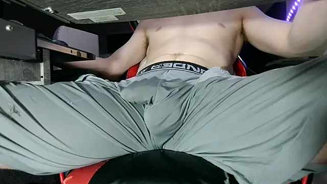 Dick_and_muscles Webcam show