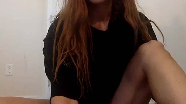 XxAlexiiaxX Show in webcam