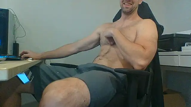 Bloopers66 Show in webcam