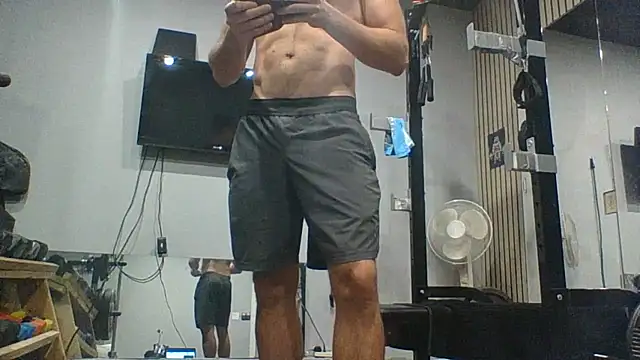 Bloopers66's Webcam Show