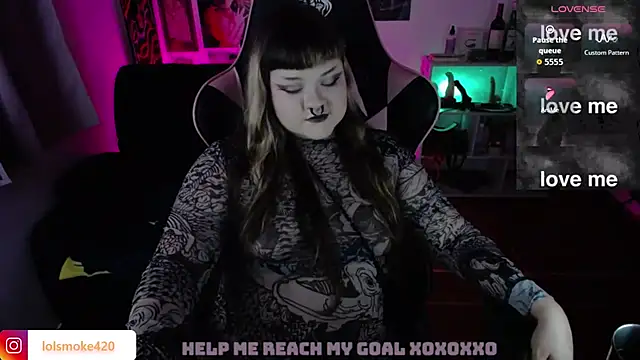 Bdsm_and_fries' Live XXX Chat