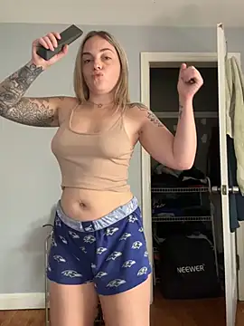 Show modela jaseyrae na web-kameri
