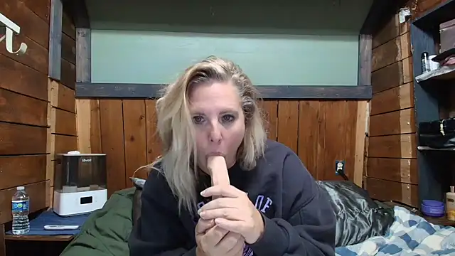 lisaxlovexxx Show in webcam