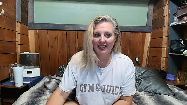 lisaxlovexxx's Live XXX Chat