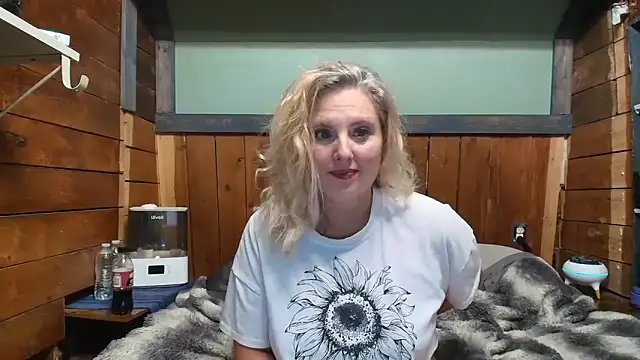 Вебкам-шоу lisaxlovexxx