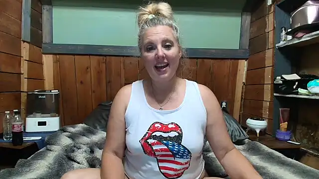 Онлайн чат XXX lisaxlovexxx