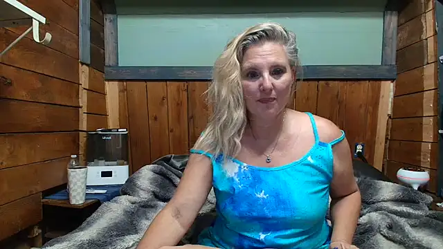 lisaxlovexxx's Webcam Show