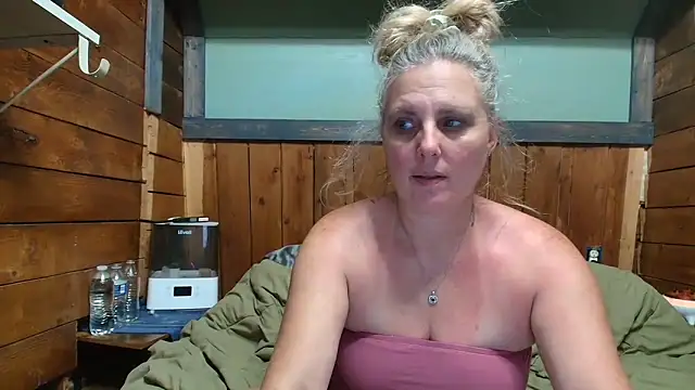 lisaxlovexxx's Webcam Show