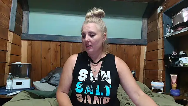Chat +18 de lisaxlovexxx ao vivo