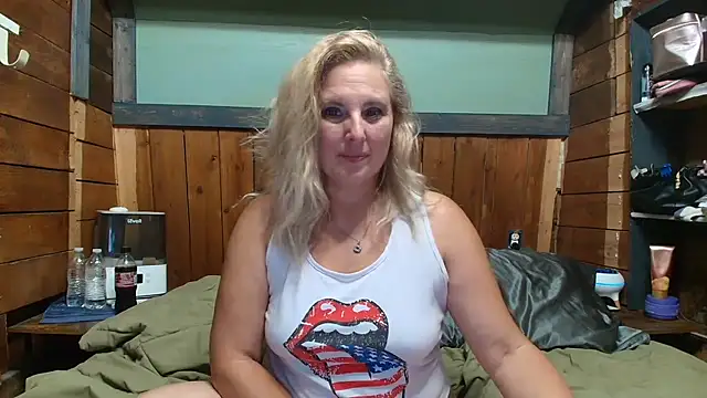 Show de lisaxlovexxx na webcam