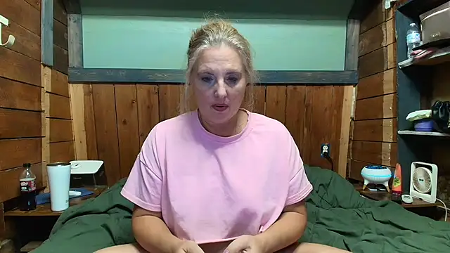 lisaxlovexxx's Webcam Show