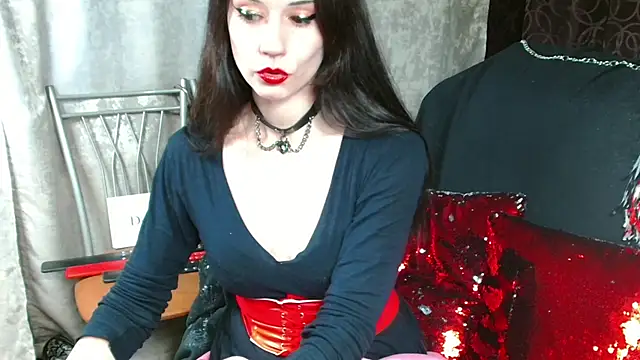 VictoryVega Adlı Modelin Canlı XXX Sohbeti